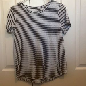 Black and white striped Old Navy shirt